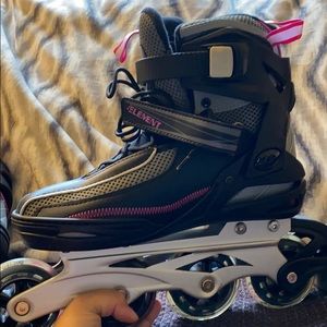 Element Size 9 Rollerblades